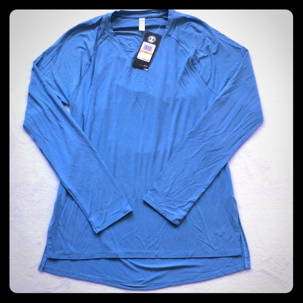 UA blue open back high low loose long sleeve tee